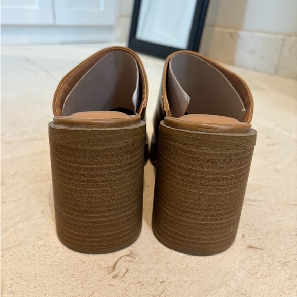 Universal Thread Block Heel Mule - size 8 - Picture 7 of 10